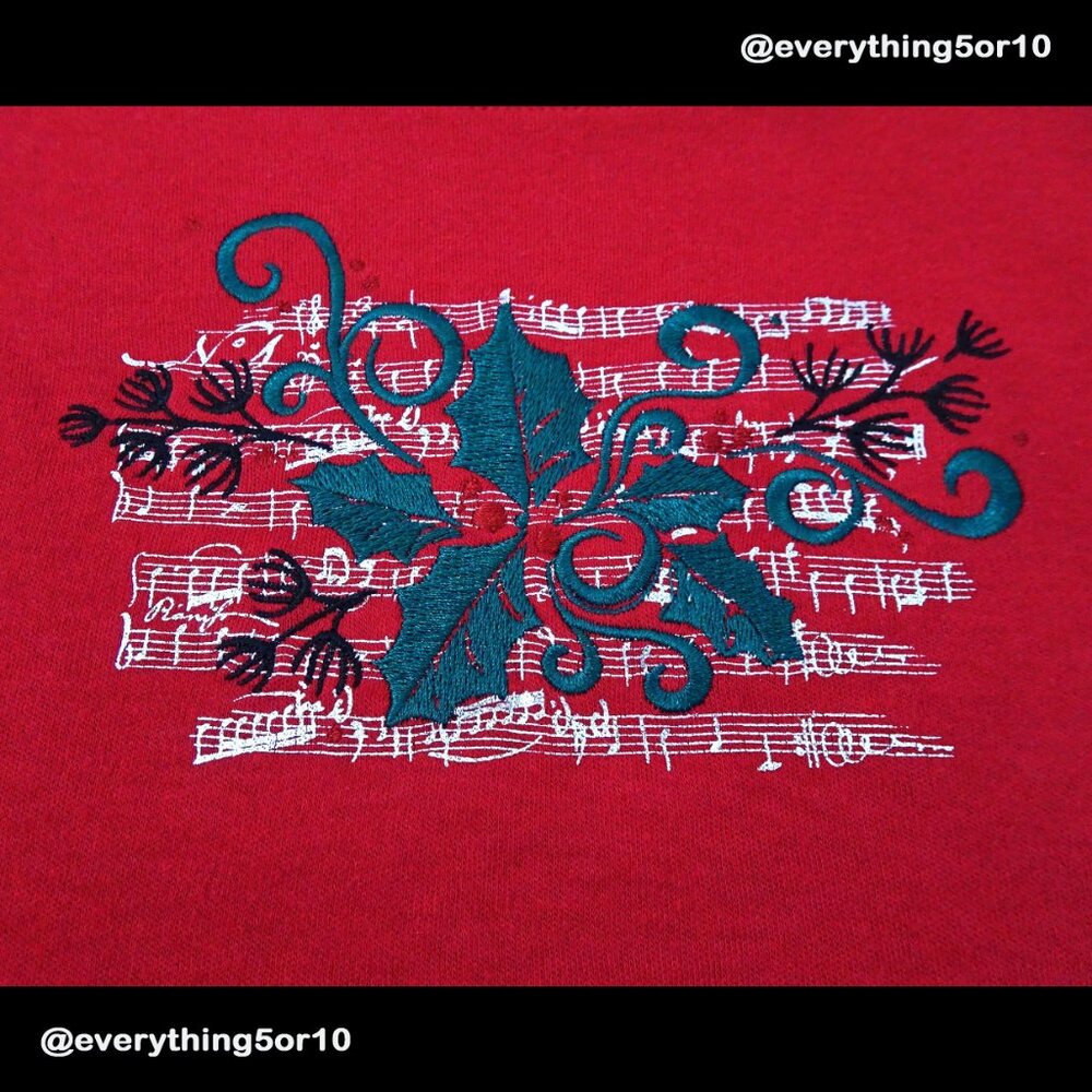 Croft Barrow Embroidered Christmas t-shirt XL Holly Music Notes Kohls Metallic